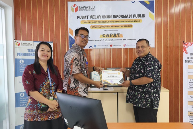 Bawaslu Kalteng dan RRI Terus Bersama Memberikan Informasi dan Edukasi Kepada Masyarakat