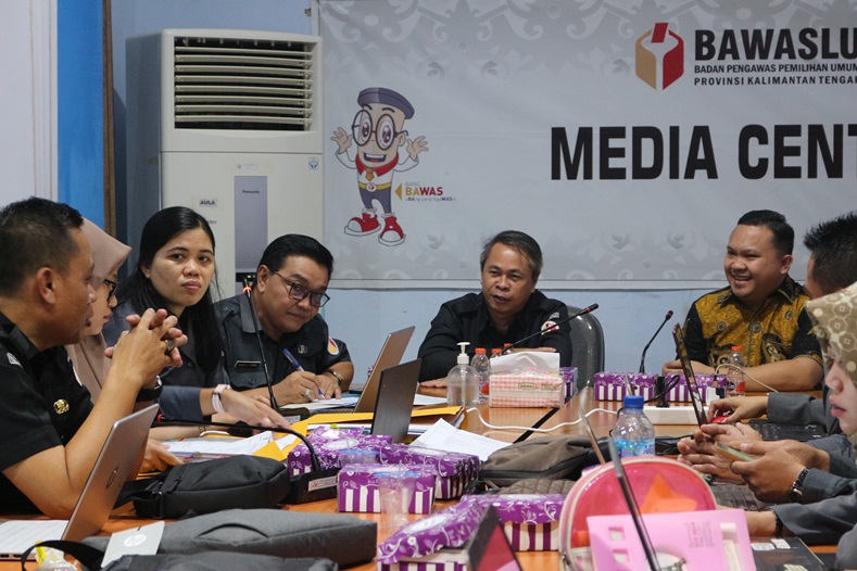 Evaluasi Untuk Mendukung Kinerja Kelembagaan