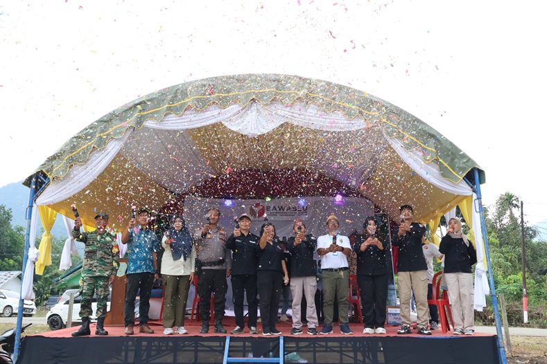 Bawaslu Kalteng Resmikan Kampung Pengawasan ke-7