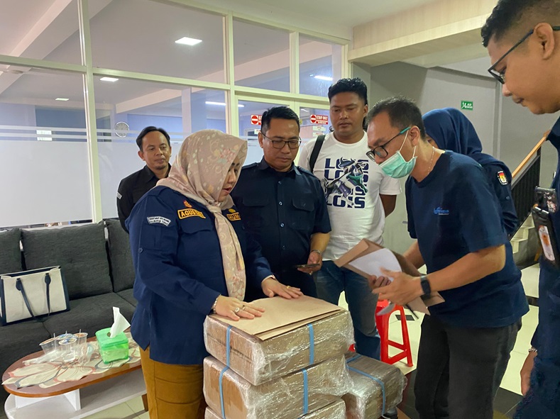 Awasi Percetakan dan Sortir Kekurangan Untuk Pastikan Tidak Terjadi Kekurangan atau Kesalahan