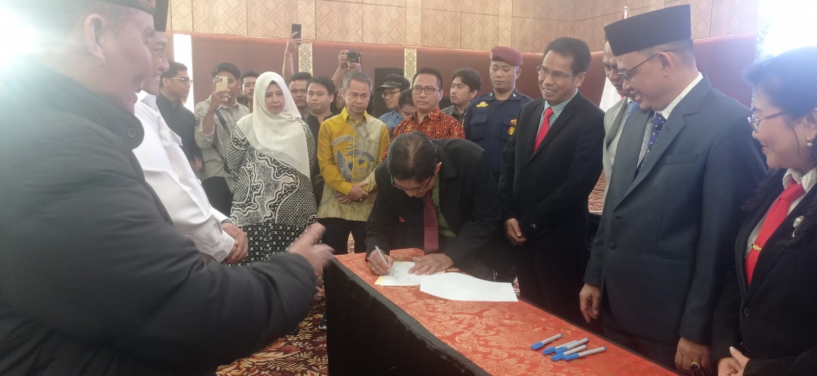 Awasi Langsung Rapat Pleno Paslon Gubernur dan Wakil Gubernur Kalimantan Tengah
