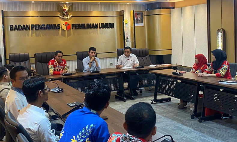 Laporan Akhir Divisi Hukum Bawaslu Kalteng: Sinergi Menuju Kualitas Pemilu dan Pemilihan