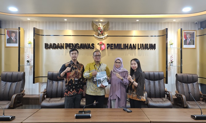 Bawaslu Kalteng Terus Berkomitmen Memberikan Layanan Informasi Publik Kepada Masyarakat