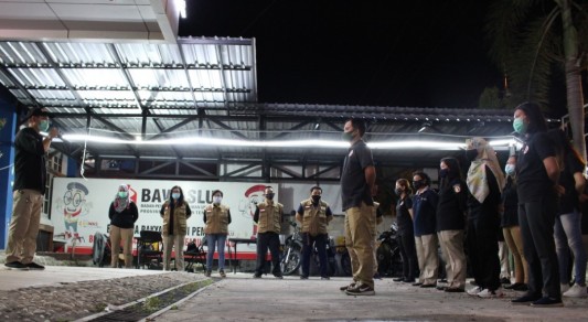 Bawaslu Kalteng : Laksanakan Apel Siaga dan Patroli Pengawasan Anti Politik Uang