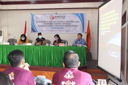 Bawaslu Provinsi, Kabupaten/Kota Berkomitmen Selesaikan LHKPN