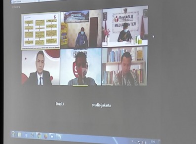 Ketua Bawaslu Provinsi Kalteng Hadiri Leader Talk INews, Pilkada Kalimantan Tengah : Problematika  dan Solusi