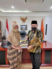 Pengawasan Bawaslu Kalteng Serahkan Laporan Akhir Kepada Bawaslu