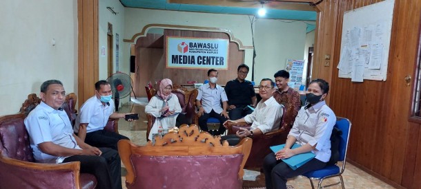 Tim Fasilitasi Bawaslu Kalteng ke Bawaslu Kapuas