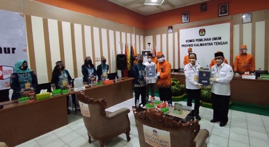 Pengawasan Bawaslu Kalteng Hari Kedua Pendaftaran Pasangan Calon