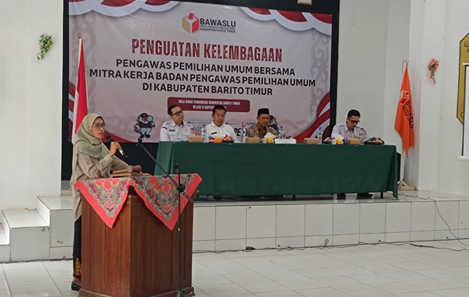 Bawaslu Kalteng Hadir Bimbing Penguatan Kelembagaan Pengawas Pemilihan Umum di Bartim