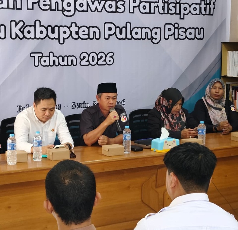 Ketua Bawaslu Kalteng Satriadi, bersama Anggota Siti Wahidah hadiri pelaksanaan P2P di Bawaslu Pulang Pisau, Senin (8/6/2026).