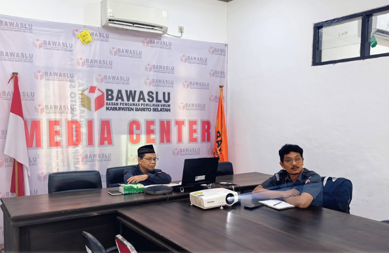 Tangkapan layar daring, narasumber Anggota Bawaslu Kabupaten Barito Selatan Su’aib, dalam program Selasa Harati Seri 10, Selasa (15/9/2026).
