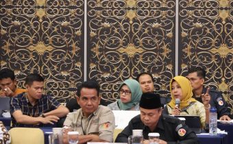 Kontrol Ketat Berlanjut: Hari Kedua Pengawasan Rapat Pleno Terbuka Pemilu 2024 Tingkat Provinsi