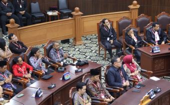 MK Menolak Seluruhnya Eksepsi dan Permohonan Paslon Nomor Urut 1 terkait Perselisihan Hasil Pemilihan Bupati dan Wakil Bupati Lamandau Tahun 2024