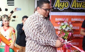 PERESMIAN POJOK PENGAWASAN BAWASLU PROVINSI KALIMANTAN TENGAH