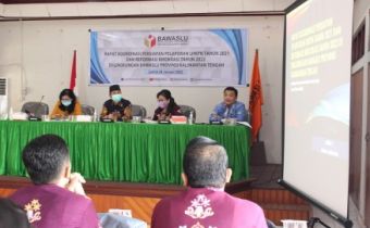 Bawaslu Provinsi, Kabupaten/Kota Berkomitmen Selesaikan LHKPN