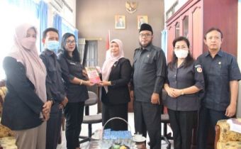 Tingkatkan Kinerja, Bawaslu Kalteng Silaturahmi Ke PTUN Palangka Raya