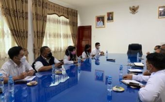 Tingkatkan Pengawasan Partisipatif Bawaslu Kalteng Sosialisasi ke Dinsos  