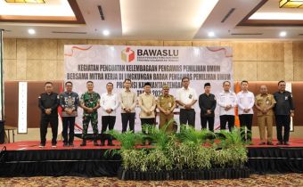 Refleksi dan Evaluasi: Bawaslu Kalteng Gelar Kegiatan Kelembagaan Pengawas Pemilu Bersama Mitra Kerja