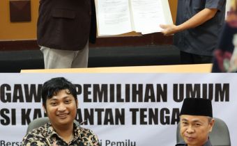 Bawaslu Kalteng melaksanakan penandatanganan Nota Kesepahaman MoU dan PKS bersama UIN Palangka Raya serta PDB Provinsi Kalimantan Tengah, Palangka Raya, Selasa (24/2/2026).