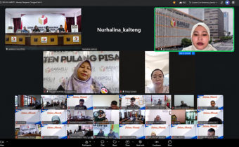 Tangkapan layar secara daring Apriyanti Marwah saat memaparkan materinya pada program SELASA HARATI Seri 6 Bawaslu Kalteng, Selasa (5/5/2026).