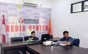 Tangkapan layar daring, narasumber Anggota Bawaslu Kabupaten Barito Selatan Su’aib, dalam program Selasa Harati Seri 10, Selasa (15/9/2026).