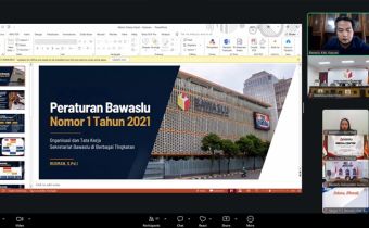 Tangkapan layar secara daring, Anggota Bawaslu Kabupaten Kapuas, Rusman, sebagai narasumber program Selasa Harati Seri 11, Selasa (6/10/2026).